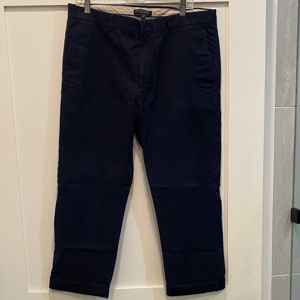 Men's 35 x 30” Banana Republic Aiden Chino. Discontinued.